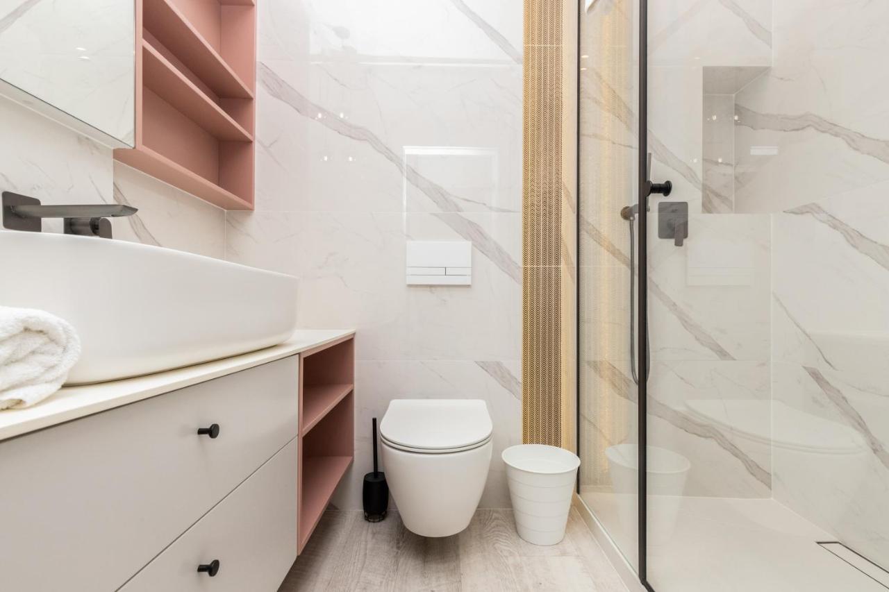 Harmonia Oliwska Premium By Renters Prestige Apartment Gdansk Bagian luar foto